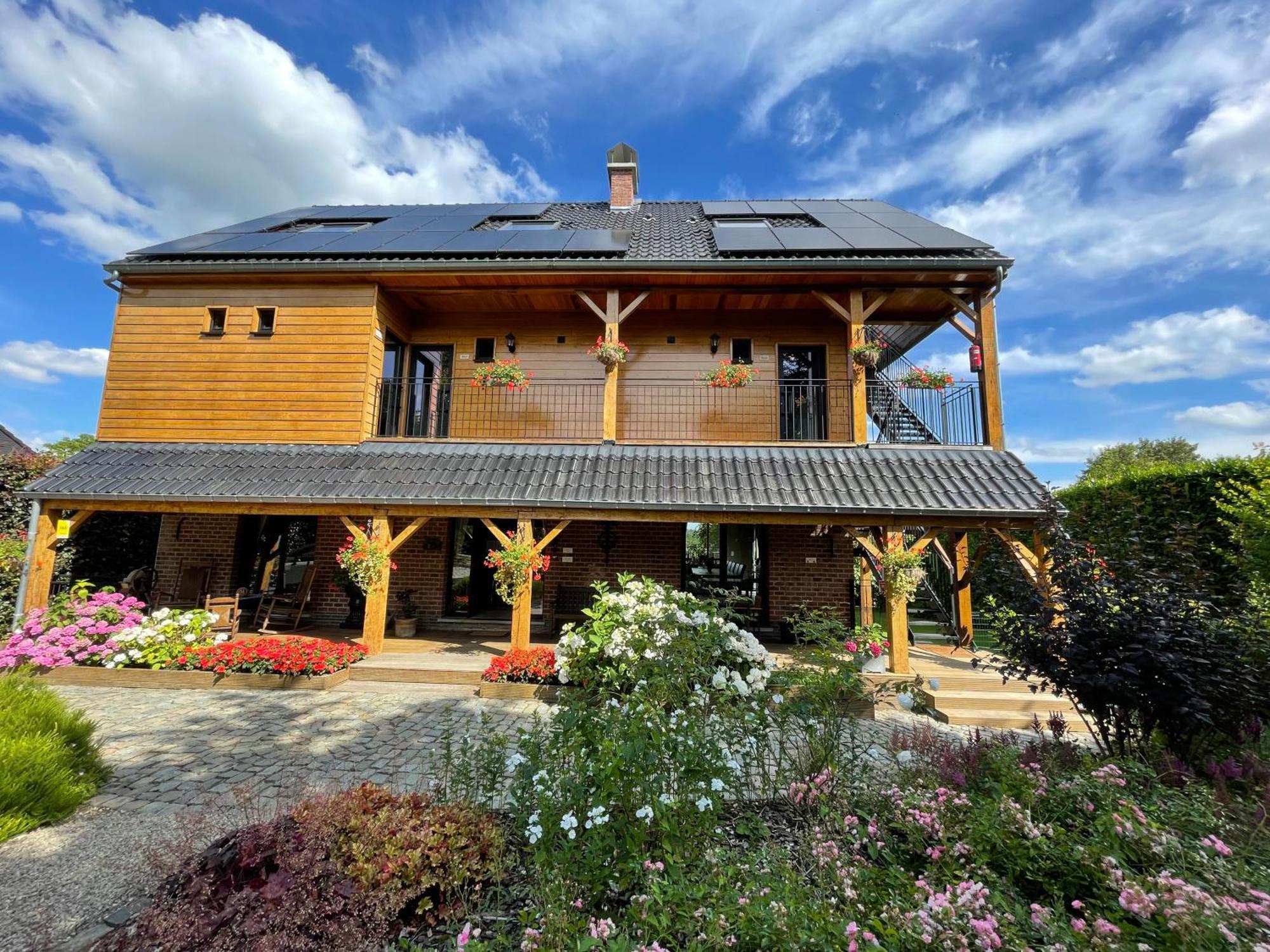 Hallerbos B&B In Bluebell Forest Halle  Exterior foto